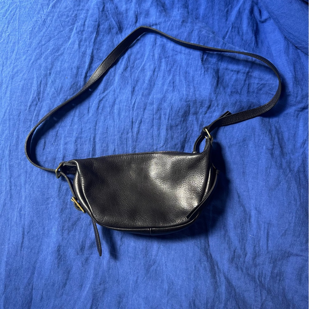 MADEWELL Leather Sling Bag